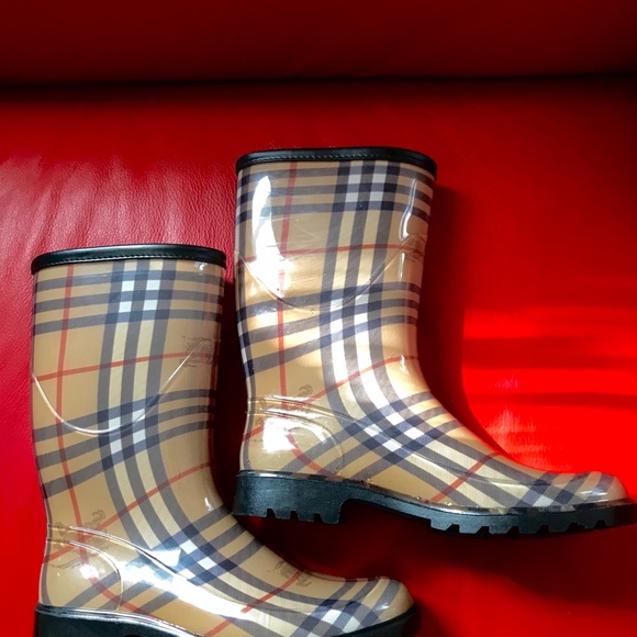 Burberry rubber rain boots - Size 39 / US 9 - Picture 5 of 6